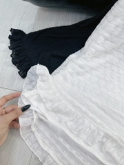 Đầm ôm body maxi ren hoa cổ vuông - Trắng