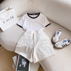 Set pull trắng viền đen x short kaki
