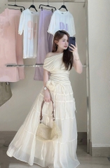 Set áo trắng trễ vai nhún chân váy midi đính hoa