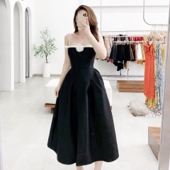 Đầm midi 2 dây phối ngang