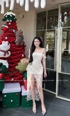 Đầm ren ôm body trễ vai - Kem