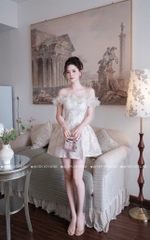 Đầm trễ vai ren hoa nổi