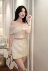 Set áo trễ vai bèo x chân váy