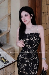 Đầm ôm body ren đính đá - Đen