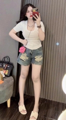 Áo thun cổ U - Form vừa