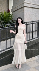 Đầm ôm body trễ vai đá ngực - Kem