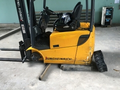 THAY LỐP XE NÂNG TOYOTA, KOMATSU, NICHIYU.