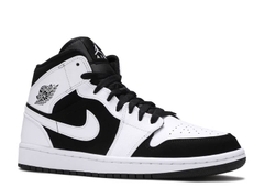 AIR JORDAN 1 RETRO MID 'TUXEDO'