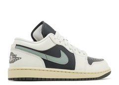 WMNS AIR JORDAN 1 LOW 'JADE SMOKE'