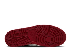 Air Jordan 1 Retro Low OG Chicago (2025)