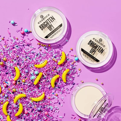 Phấn phủ kiềm dầu Essence Bright Up Banana Powder