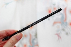 Cọ kẻ mày và chải mày 2 đầu ELF Eyesbrow duo brush