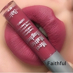 Son kem The Balm mini