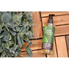 Sữa rửa mặt giảm mụn Desert Essence Thoroughly Face Wash, original