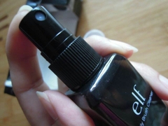 Nước giặt cọ hàng ngày ELF Daily Brush Cleansing