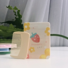 Gương cầm tay kèm lược