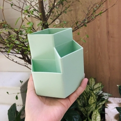 Ống đựng son, cọ 3 ngăn