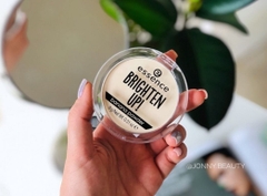 Phấn phủ kiềm dầu Essence Bright Up Banana Powder