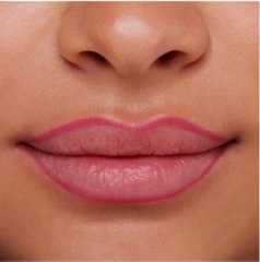 Chì kẻ viền môi Essence Lip liner 8H Matte Comfort Lipliner dạng vặn