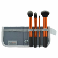 Case đựng cọ Real Techniques