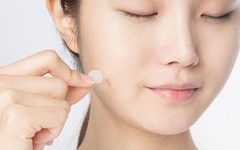 Miếng dán hút và che mụn Mayan Care
