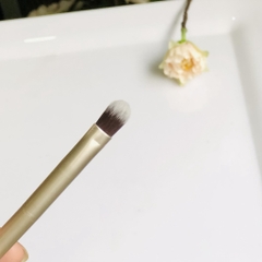Cọ tán phấn mắt 2 đầu màu hồng nhạt