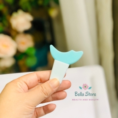 Miếng Silicone hỗ trợ kẻ mắt chuốt mi mascara