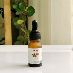 Dầu nụ tầm xuân sáng da mờ thâm Now Rose Hip Seed Oil