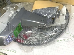 Quạt treo tường có điều khiển