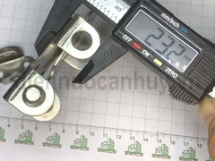 Chốt vuông inox vỉ vàng nhỏ 10X10