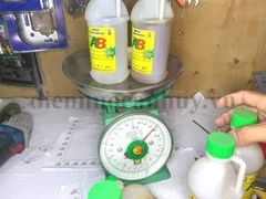 Keo dán gỗ hai thành phần AB lọ to 400g