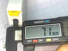 aptomat đơn 1P6A Schneider