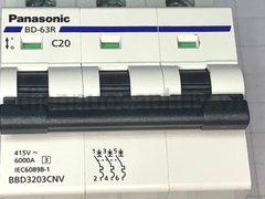 Aptomat panasonic 3P20A