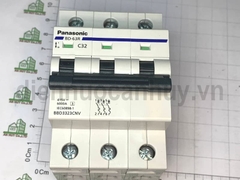 Aptomat panasonic 3P32A