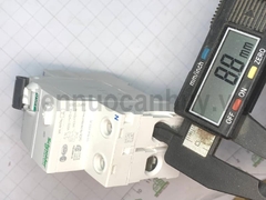 Át chống giật Schneider 2P63A A9R71263