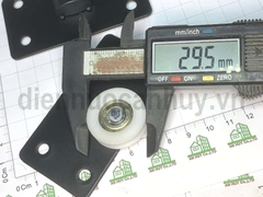 Bánh xe cửa lùa gỗ bánh lõm dùng với ray dương