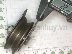 Bánh xe sắt ray V 80 mm