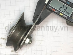 Bánh xe sắt ray V 60 mm