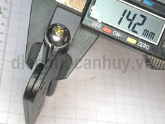 Bản lề cối sơn đen 115x43 vế phải BL04