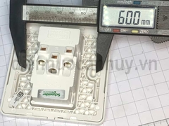 Bộ ổ cắm đôi 3 chấu 16A vuông trắng Schneider AvatarOn E83426UES2_WE_G19