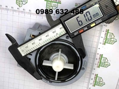 Bơm máy giặt cửa ngang dạng bắt vít phủ kín