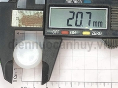 Chân đinh nhựa trắng đóng bàn ghế loại to dẹt 20 mm