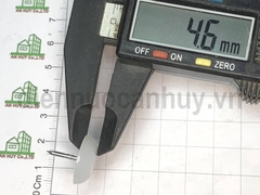 Chân đinh nhựa trắng đóng bàn ghế loại nhỏ 18 mm