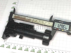 Chân nhựa tủ bếp có điều chỉnh 100 - 130 mm