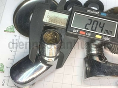 Chân sen tắm chữ Z đồng mạ crome
