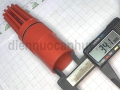 chõ bơm nước riếng nhựa đỏ 34