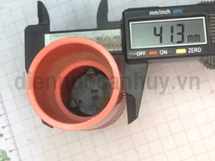 chõ bơm nước riếng nhựa đỏ 34
