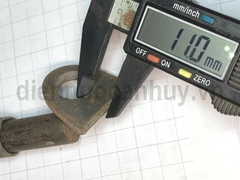Chốt cửa đứng sắt hàn dài 28 cm loại to