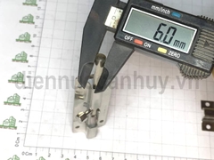 Chốt cửa inox mỏng 2 inch đế 25x75 mm