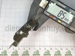 Chốt cửa inox mỏng 2 inch đế 25x75 mm